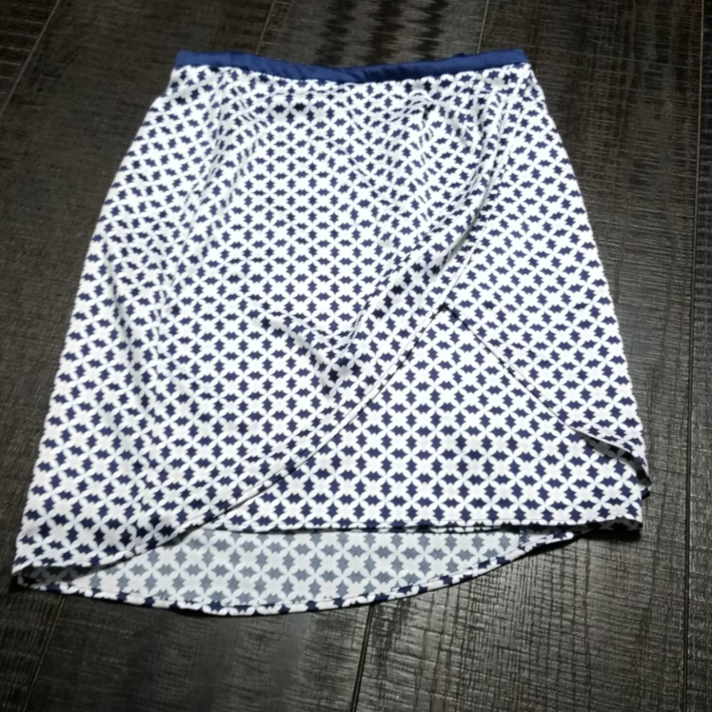 H&M Blue and Pink Overlap Skirt